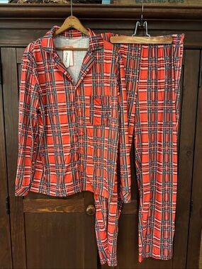 Women’s PatPat pajama set • lounge wear • Brand new with tags